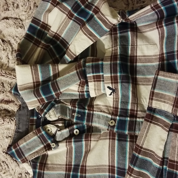 Long Sleeve Button Down - Picture 3 of 4